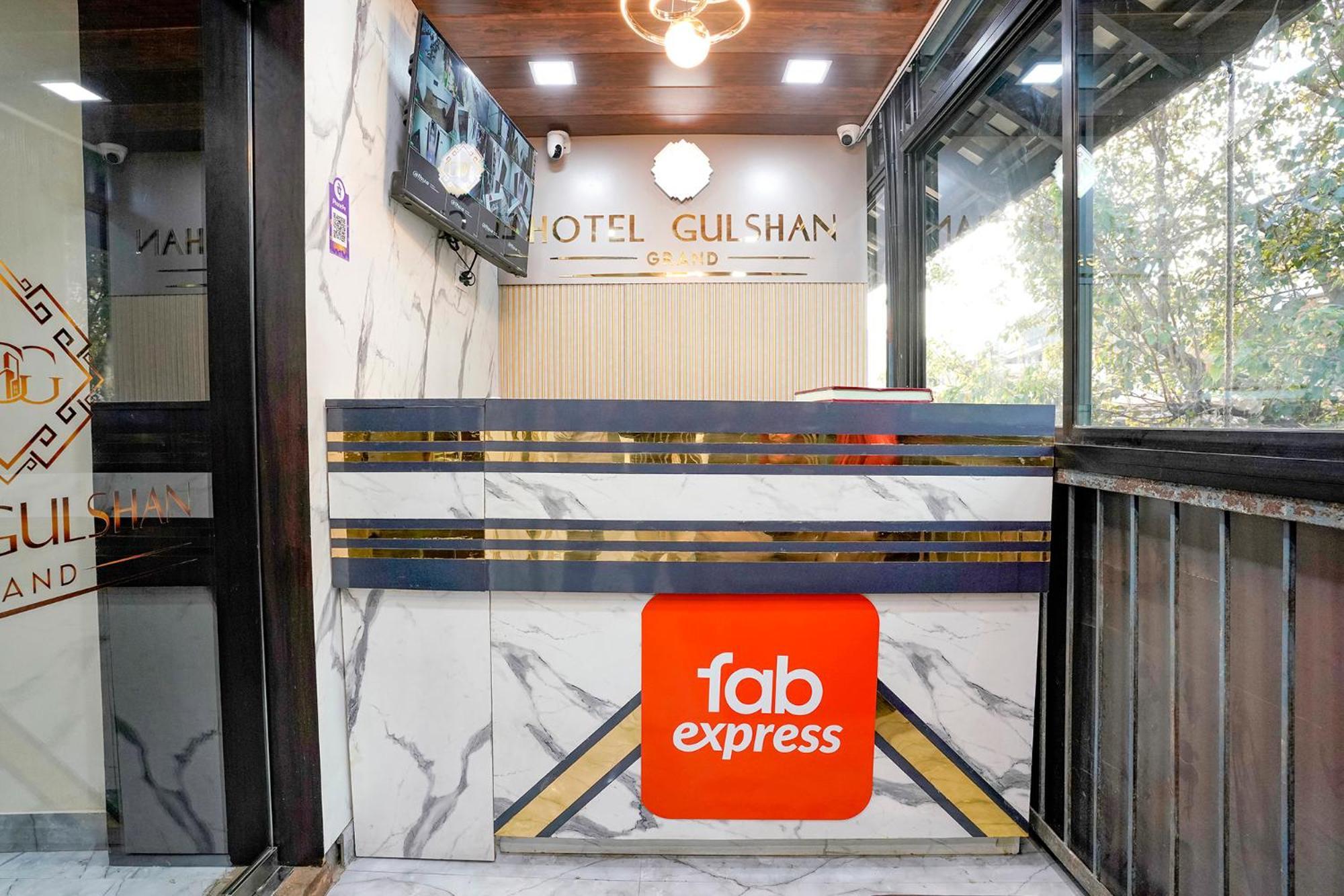 Fabexpress Gulshan Grand - Nr Gateway Of India ムンバイ エクステリア 写真