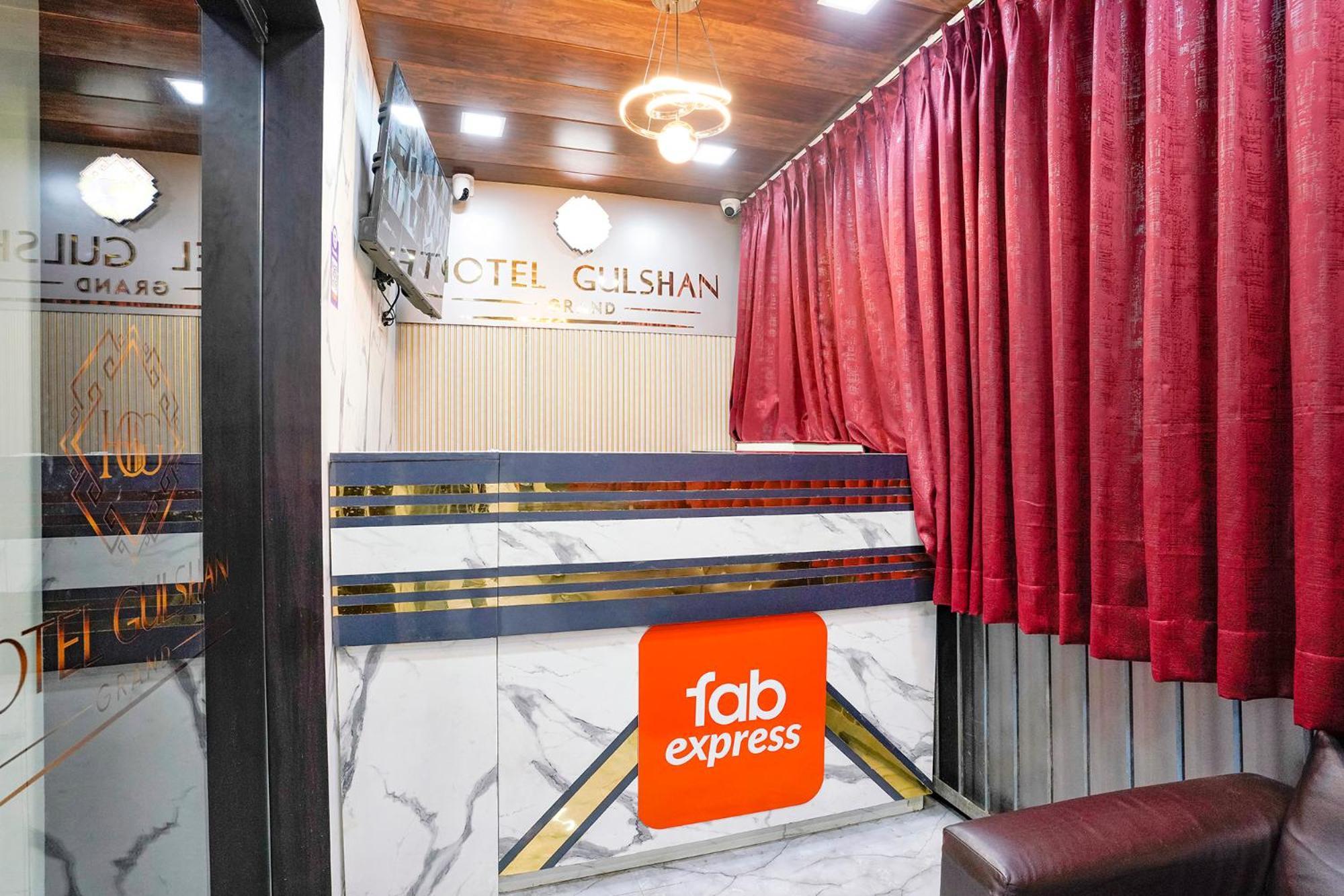 Fabexpress Gulshan Grand - Nr Gateway Of India ムンバイ エクステリア 写真